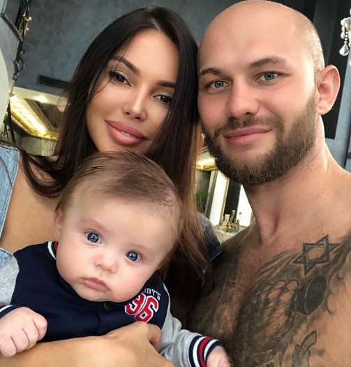 Джиган и Оксана Самойлова с сыном