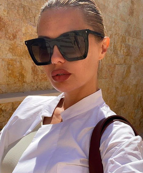 Виктория Боня прошла церемонию лечения при помощи яда лягушки