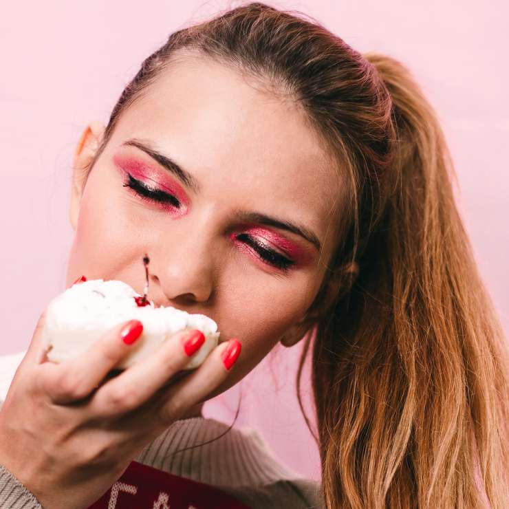 неудачную стрелку легко растушевать тенями неудачную стрелку легко растушевать тенями