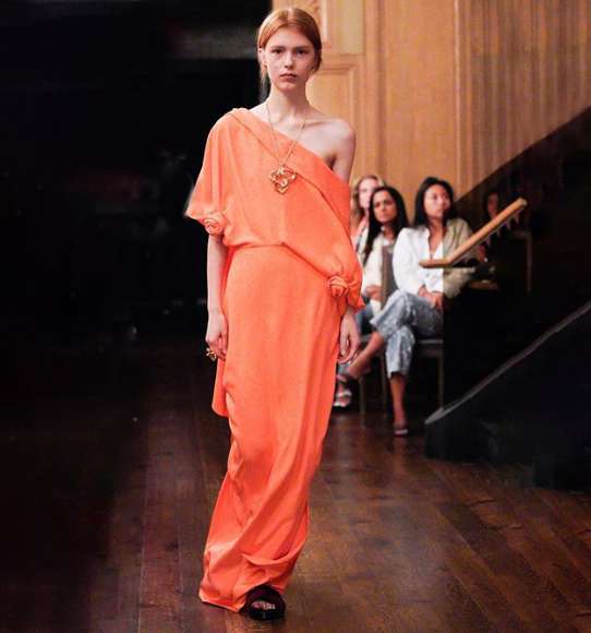 Оранжевый подойдет всем