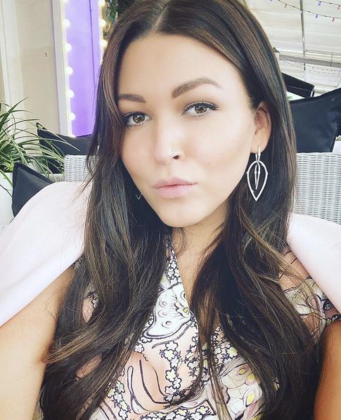 «Отпуск делает меня счастливой»: Дубцова поделилась снимками из Турции