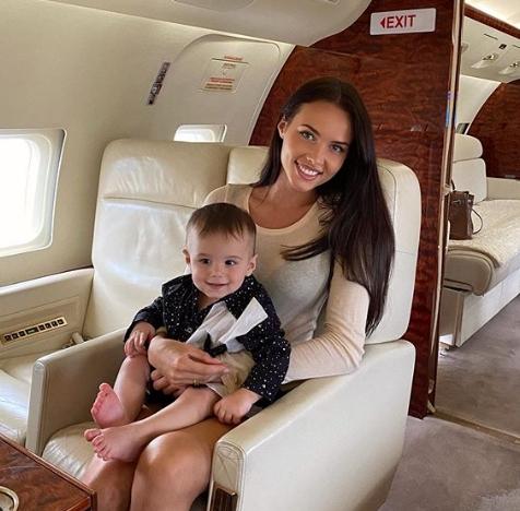 Решетова опровергла слухи о разрыве с Тимати