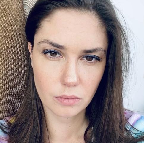 Прилучный до сих пор признается в любви Муцениеце