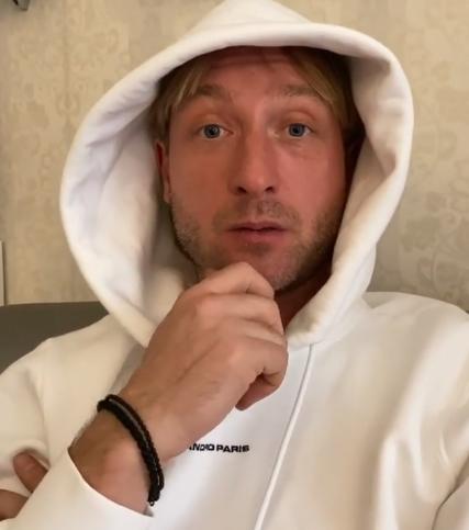 Плющенко показал подписчикам 14-летнего сына от первой жены