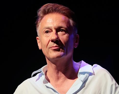 Меньшиков «устроил истерику» на церемонии прощания с Андреевым