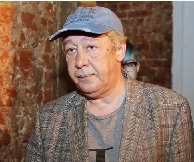 Михаил Ефремов