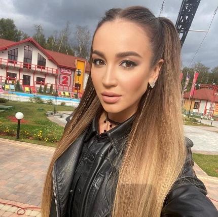 В новой прическе Бузовой увидели намек на разрыв с Манукяном