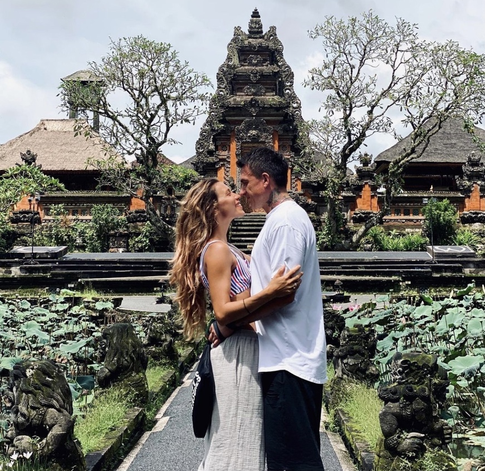 «За это даже не платят»: Тодоренко рассказала о работе над отношениями с Топаловым