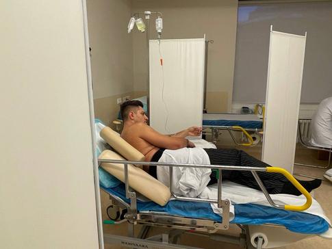 Даву экстренно доставили в травмпункт