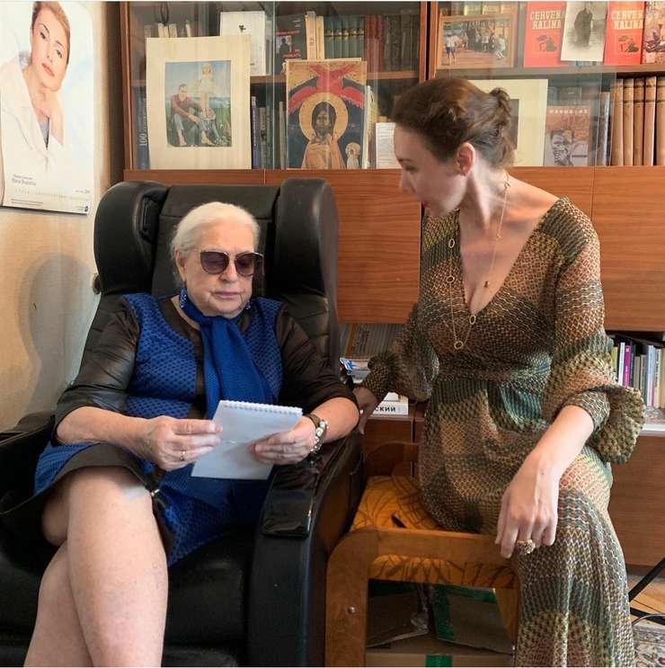 Лидия Федосеева-Шукшина и адвокат Юлия Вербицкая-Линник Лидия Федосеева-Шукшина и адвокат Юлия Вербицкая-Линник