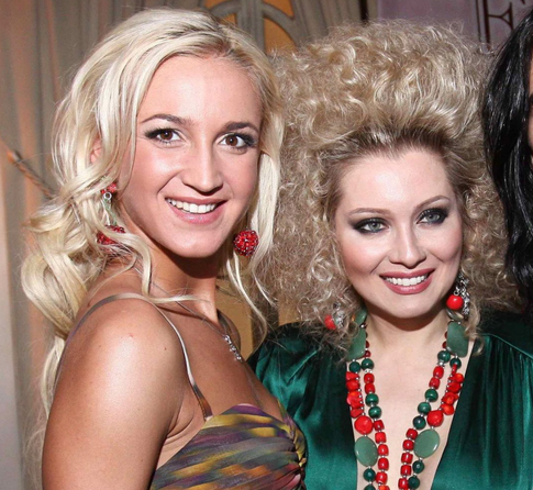 Лена Ленина запустила флешмоб в поддержку Бузовой