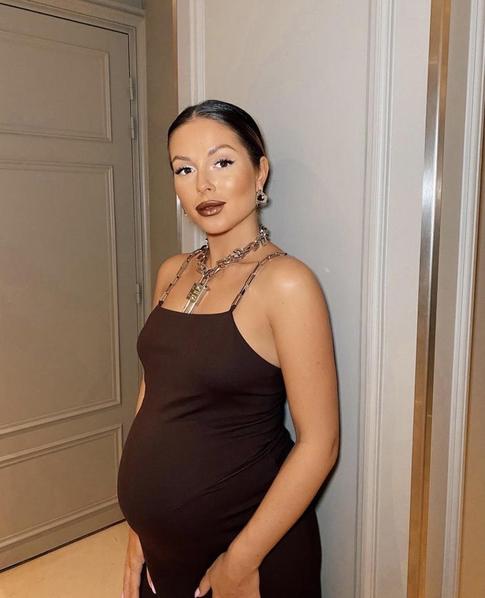 Нюша узнала пол ребенка: «Я сама в шоке»