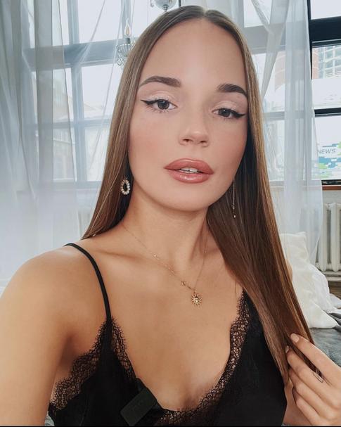 Саша Спилберг третий день не выходит на связь