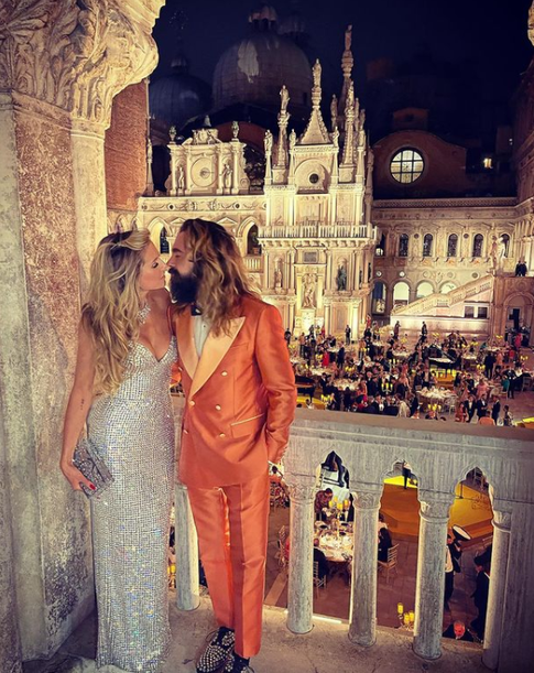 Совсем «зеленый»: звезды, которые предпочитают мужчин помладше