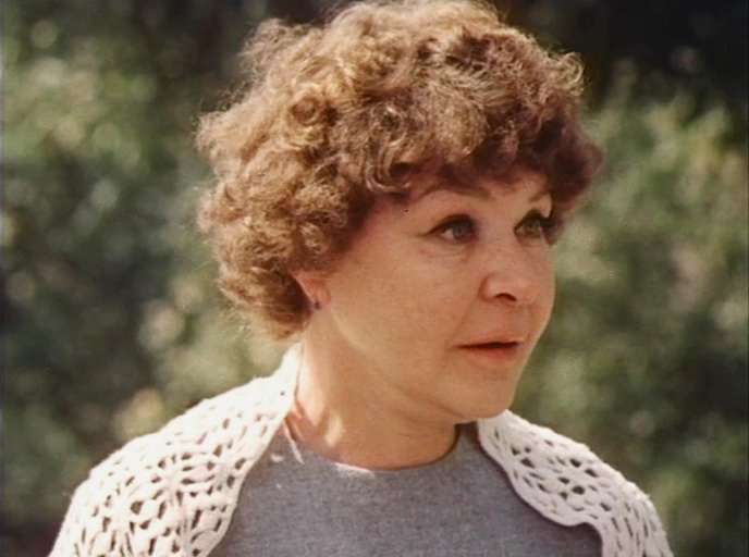 Нина Ургант