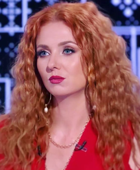 Лена Катина, встречающаяся с миллионером, призналась, что мечтает о втором ребенке