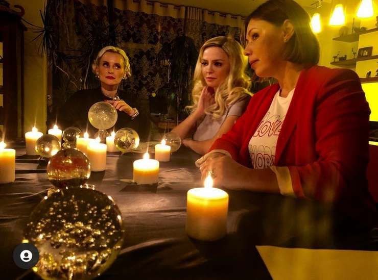 Марина Орлова сыграла в фильме роль Юлии Началовой Марина Орлова сыграла в фильме роль Юлии Началовой