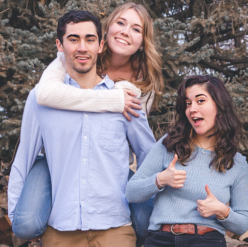 На нейтральной территории: выбираем подарок для мужчины подруги