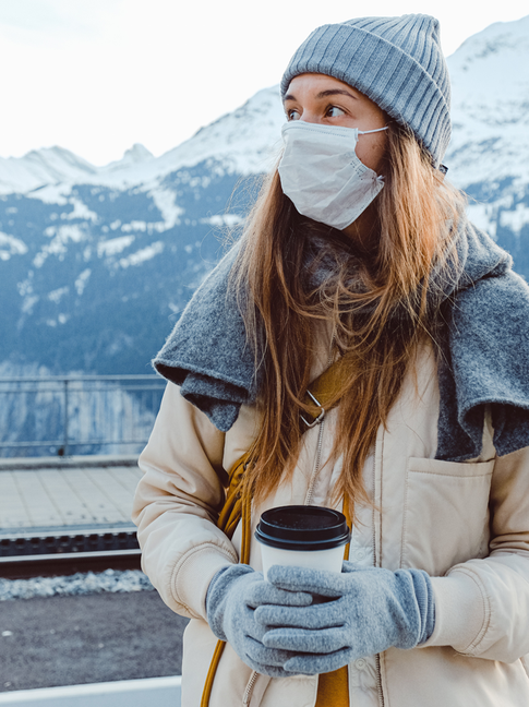 COVID−19: в России количество заболевших за сутки пятый день снижается