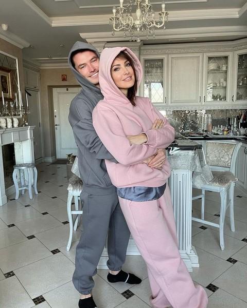 Анастасии Макеевой сделали предложение руки и сердца прямо на сцене