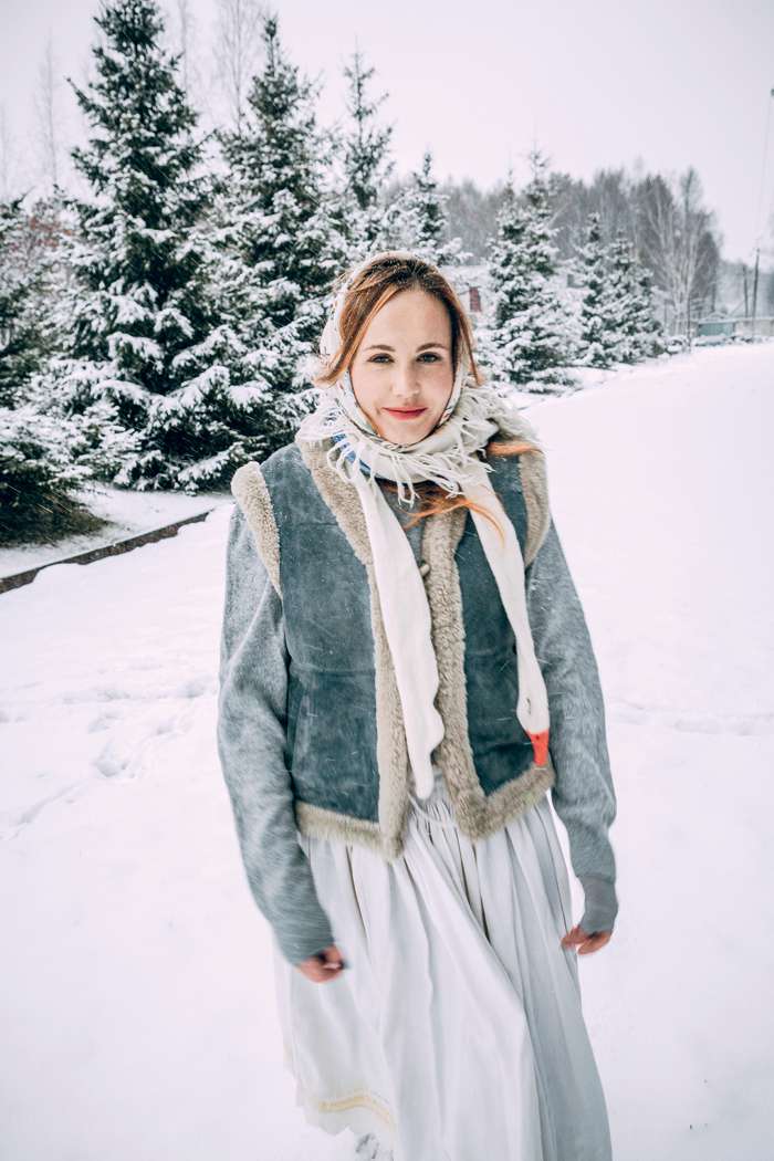 Юра, видимо, моя судьба. Мы были знакомы раньше, у нас был роман, очень страстный. И вот я останавливаю именно его машину