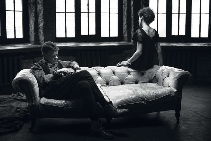 Самое популярное слово в нашей семье: прости. Я до сих пор боюсь ее как-то потревожить. И за счет этого трепета отношения сохраняются