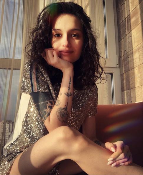 Дочь Любови Толкалиной опровергла слухи о беременности