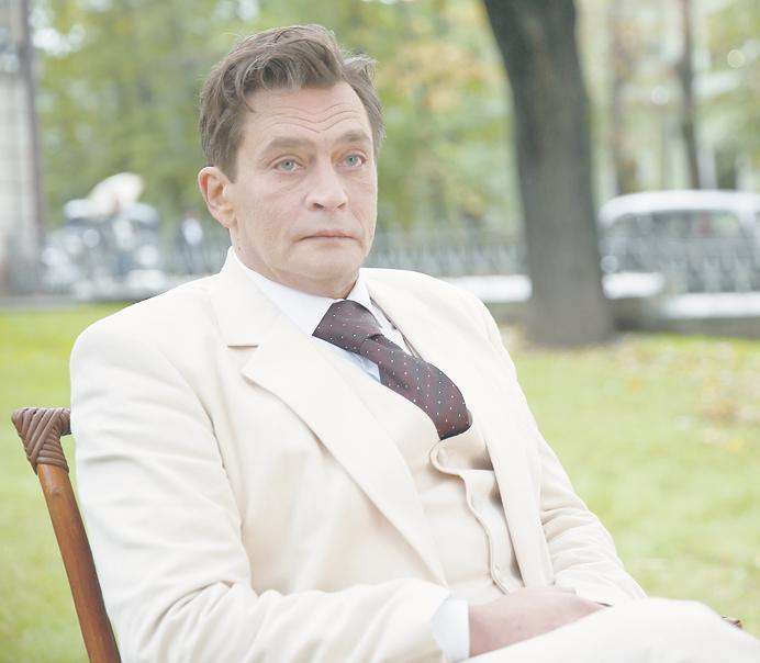 Александр Домогаров