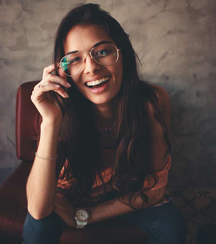 После установки композитных виниров пациент практически сразу может возвращаться к привычному образу жизни После установки композитных виниров пациент практически сразу может возвращаться к привычному образу жизни