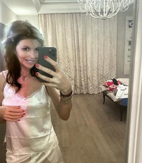 «Слабость, астения»: Алиса Казьмина рассказала о своем состоянии после выписки из больницы