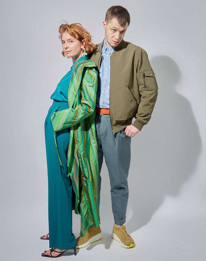 На Алексее: куртка United Colors of Benetton; рубашка, M Fashion; брюки, PT Torino (M Fashion); ремень, Dirk Bikkembergs (Live Pr); кроссовки, Diemme (M Fashion) На Алексее: куртка United Colors of Benetton; рубашка, M Fashion; брюки, PT Torino (M Fashion); ремень, Dirk Bikkembergs (Live Pr); кроссовки, Diemme (M Fashion)