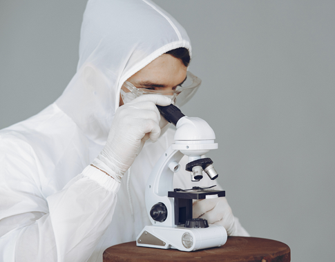 Киевские ученые: «Через год у 80% пациентов антитела никуда не делись»