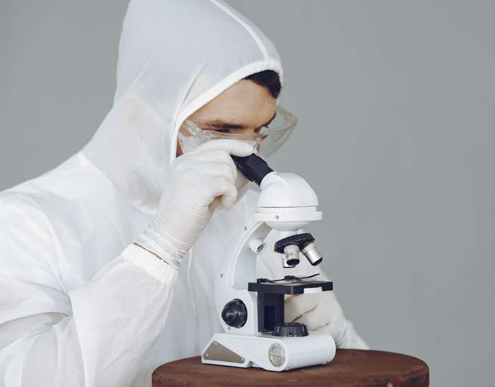 Киевские исследователи выяснили, что иммунитет к коронавирусу может держаться до года за счет «микрозаражений»