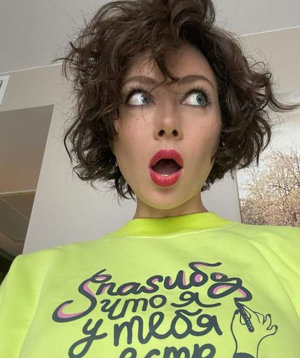 Настасья Самбурская