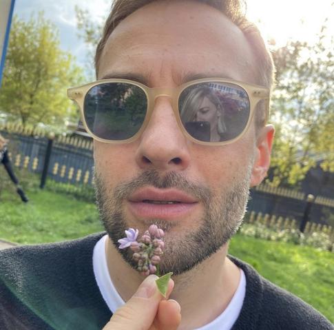 «Со вторым так не работает»: Шепелев рассказал о разнице отцовства в 30 и 38 лет