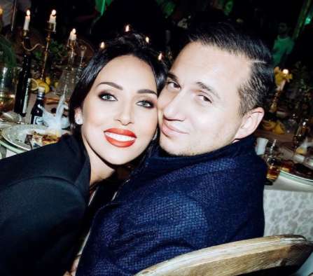 Алсу с мужем Яном Абрамовым в этом году отметили 15-летие супружеской жизни Алсу с мужем Яном Абрамовым в этом году отметили 15-летие супружеской жизни