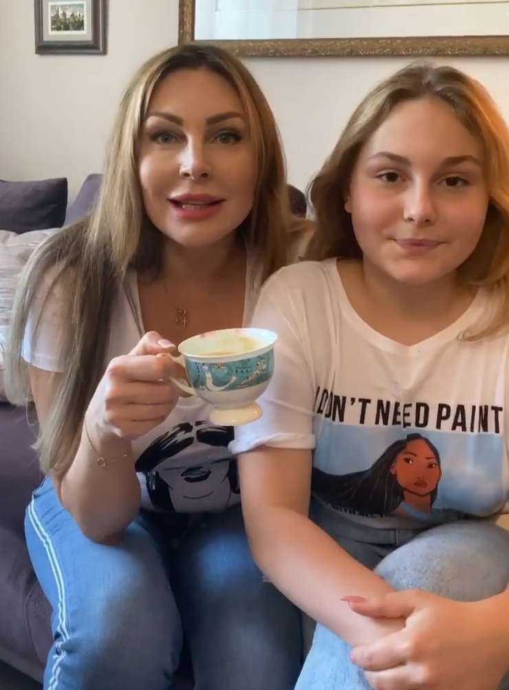 Наталья Бочкарева с дочкой Машей