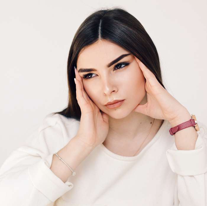 Популярность пластических операций в наши дни связана с их растущей доступностью Популярность пластических операций в наши дни связана с их растущей доступностью