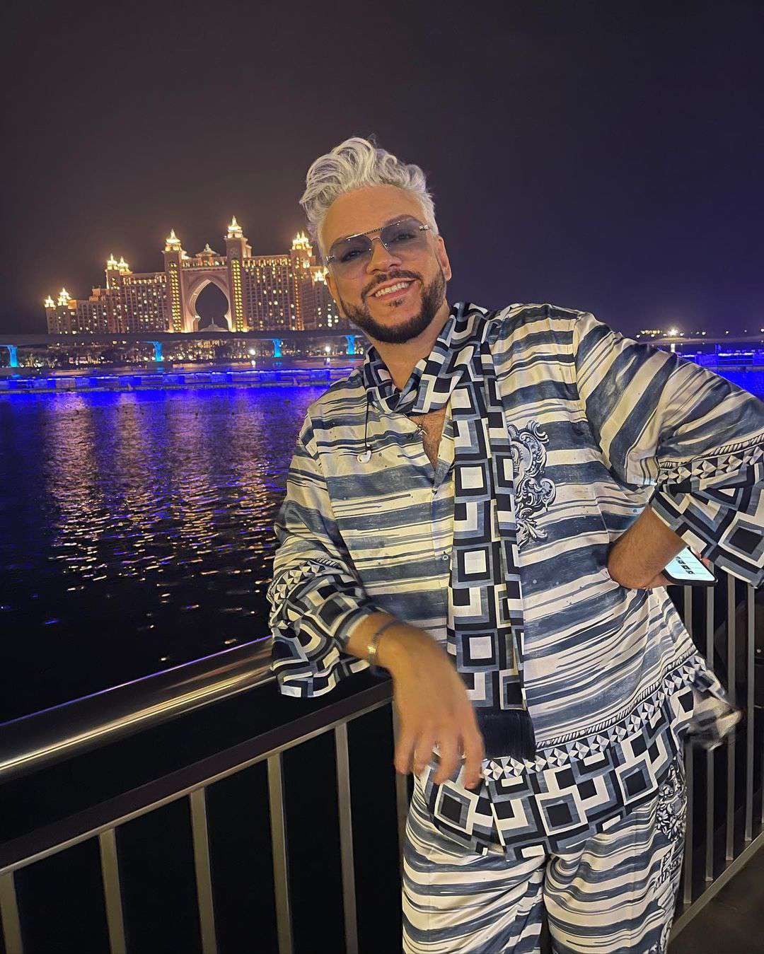 Попробуйте угадать, кто будет в нашем списке