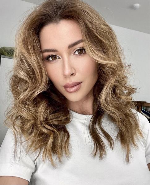 Дочь тяжелобольной Анастасии Заворотнюк позвали замуж