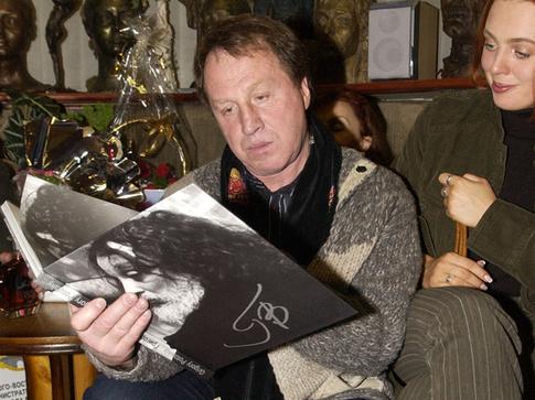 Владимира Стеклова доставили в больницу с поражением легких