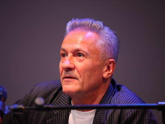 Олег Меньшиков