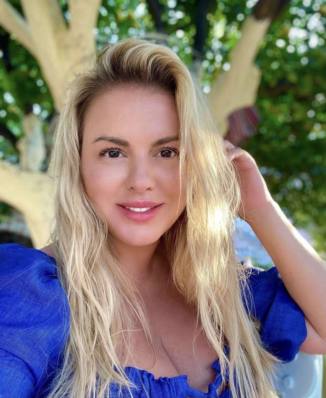 Анна Семенович