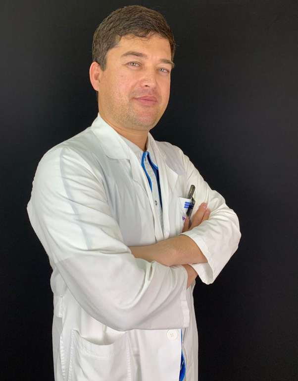 Пластический хирург Хаким Рахманов