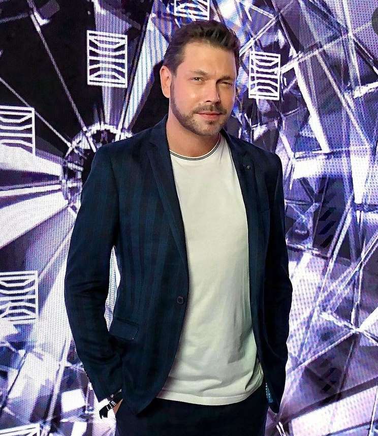 Актер Михаил Дорожкин