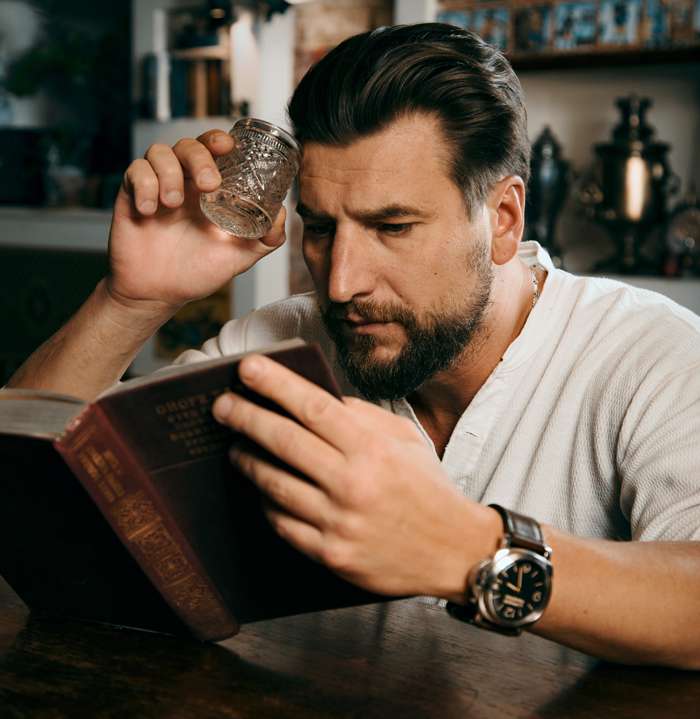 Александр Устюгов