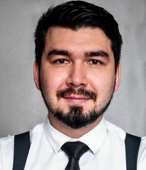 Марат Фархутдинов Марат Фархутдинов