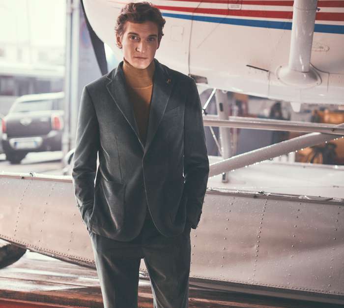 «Я увлекался фотографией, кинематографом и хотел узнать, как все устроено по другую сторону объектива»