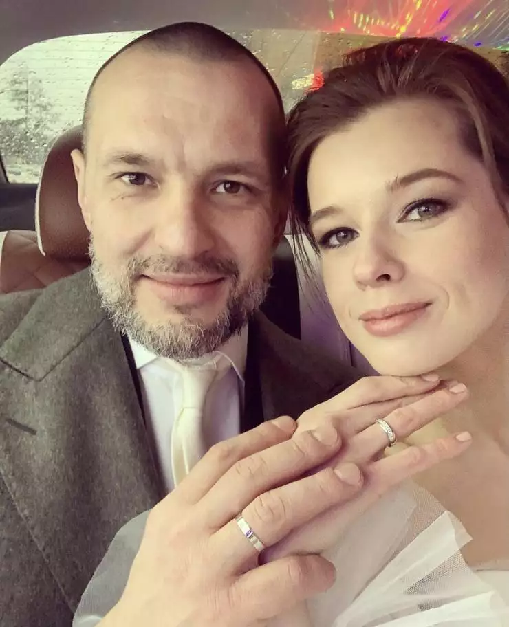 Мен оны көрдім және соны қаладым.