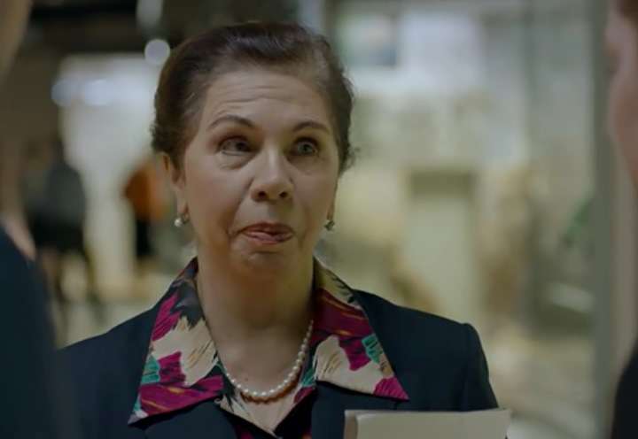 Елена Папанова